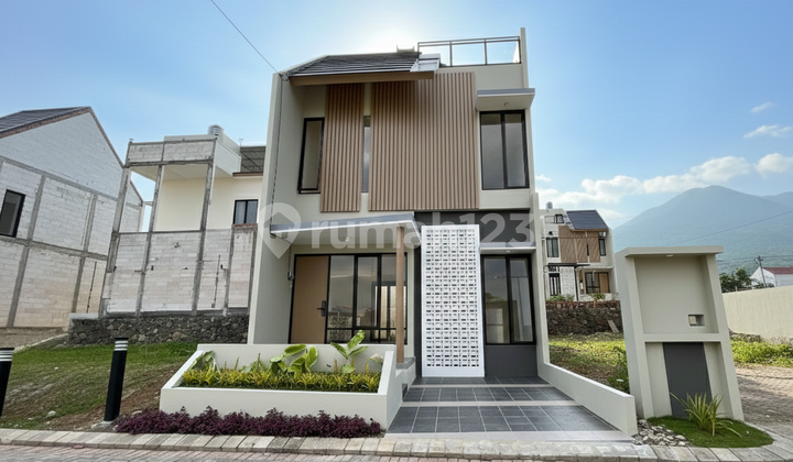 Beautiful Furnished Villa Kota Batu Malang, Free Management Beautiful Furnished Villa Kota Batu Malang, Free Management