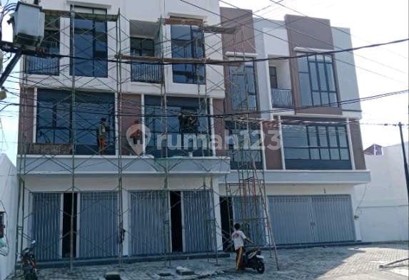 Ruko Baru di Dharma Husada