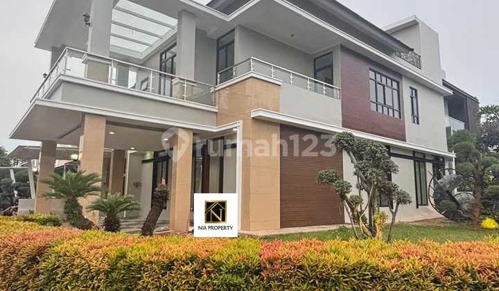 Luxury Corner House Kota Wisata Cibubur