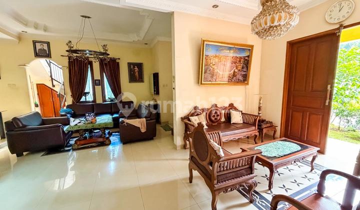 Jual Cepat Rumah Cantik Posisi Dekat Sekolah Penabur Kota Wisata Cibubur