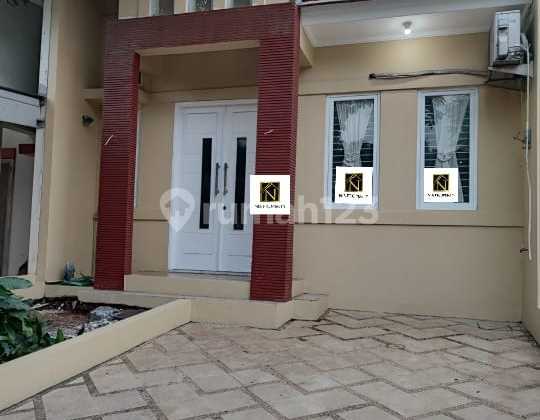Rumah Cantik LT90 Legenda Wisata Cibubur sudah renovasi interior siap huni