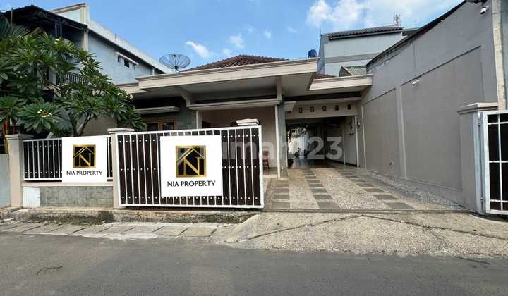 Dijual Cepat Rumah di Radar Auri Dekat Perumahan Pondok Cibubur Dijual Cepat Rumah di Radar Auri Dekat Perumahan Pondok Cibubur