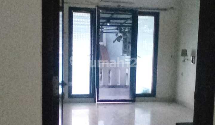 JUAL Rumah 2,5 Lantai Rapi Siap Huni Di Cibubur Residence Bekasi  2