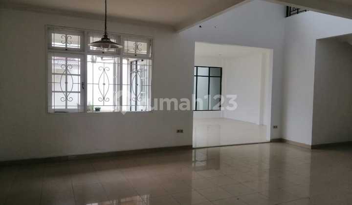 Dijual Rumah di Boulevard Legenda Wisata Cibubur 2