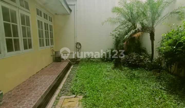 Rumah Besar Mewah di Cluster Depan Kota Wisata Cibubur, Rapi Siap Huni 2