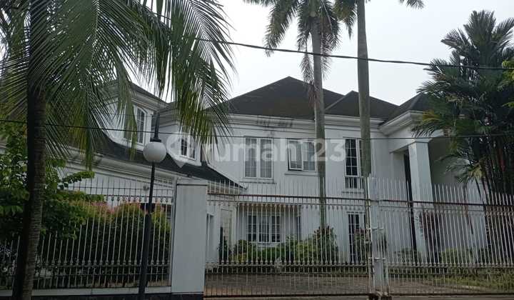 For Sale Luxury House in Taman Laguna Cibubur Negotiable Price For Sale Luxury House in Taman Laguna Cibubur Negotiable Price