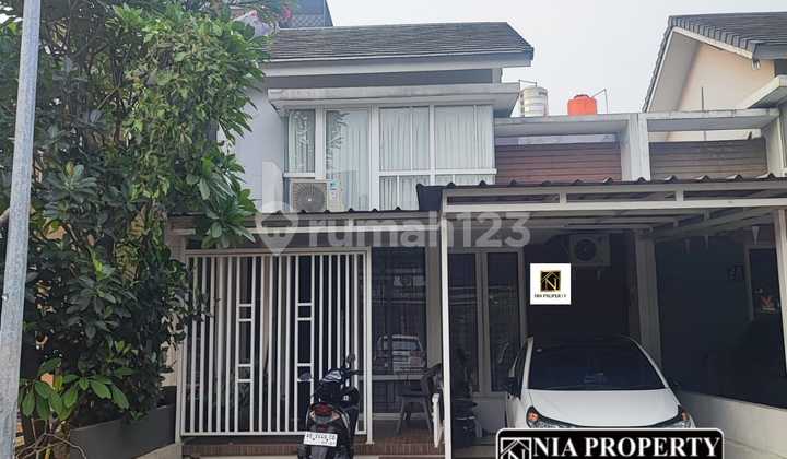 For Sale Citragrand Cibubur House with Neat Furniture Ready to Occupy