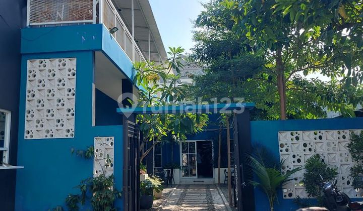 Beautiful and Clean Cafe Contract Operation in the City Center on the Main Road Very Close to Kartini Beach, Still 10 Years.