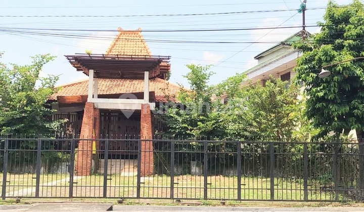 Miliki Segera Rumah Luas 900m Ditengah Kota Pinggir Jalan Raya Lokasi Strategis Dikota Semarang  1