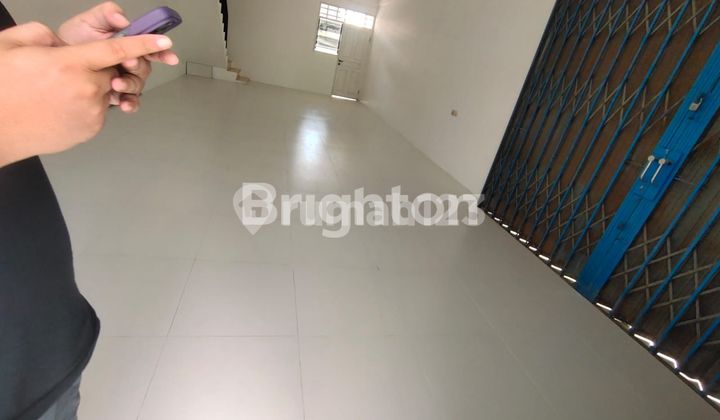 DI SEWAKAN RUKO CANTIK, BERSIH & EYE CATCHING SIAP PAKE DI DAERAH TLOGOSARI SEMARANG 2