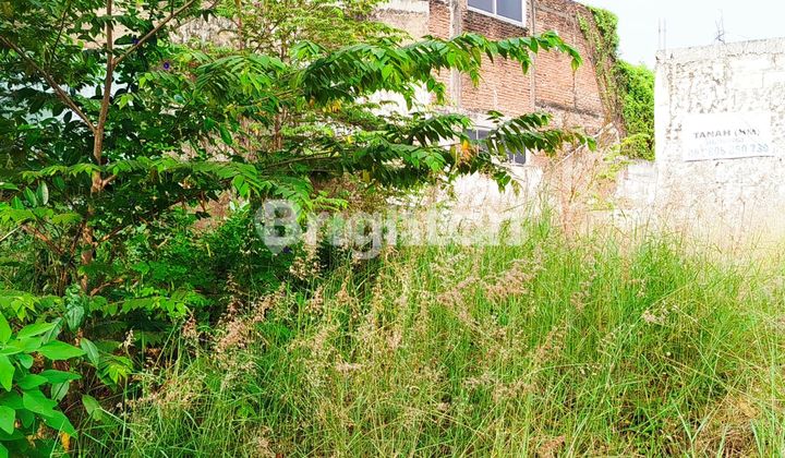 *DI JUAL  TANAH LUAS 260M COCOK DI BANGUN TEMPAT TINGGAL / RUKO / KAFE  DI DAERAH RAMAI DEPAN JALAN RAYA DAERAH GAJAH  SEMARANG* 1