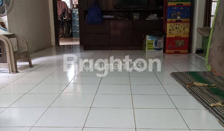 DI JUAL RUMAH  DAERAH  GAJAH 6 KAMAR BISA UNTUK KOS KOSAN , TENGAH KOTA 2