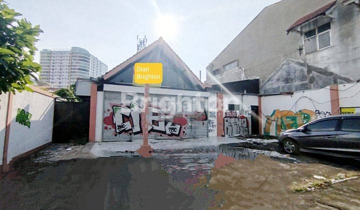 DI SEWAKAN  RUKO / RUMAH COCOK UNTUK RESTORAN / PERKANTORAN  SEBELUMNYA DI PAKE RESTORAN KOREA DG LUAS 440 M DI TENGAH KOTA  SEMARANG 1