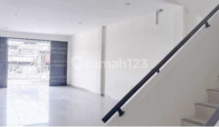 Disewakan Ruko 3 LT Cocok untuk Kantor atau Usaha Lokasi Sangat Strategis di Pinggir Jl Majapahit Sangat Strategis Dimajapahit Pedurungan Semarang 2