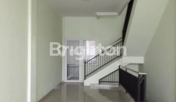 *3-STORY SHOPHOUSE FOR RENT IN SEMARANG OFFICE AREA* 2