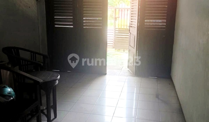 Own a 3-Bedroom Ready-to-Occupy House, Strategic Location in Kanguru Gayamsari 2