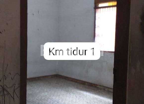 FOR SALE HOUSE IN SAMPANGAN AREA NEAR SEMARANG CAMPUS 2
