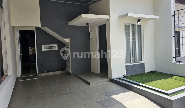 Rumah Semi Furnished di Andara Cilandak