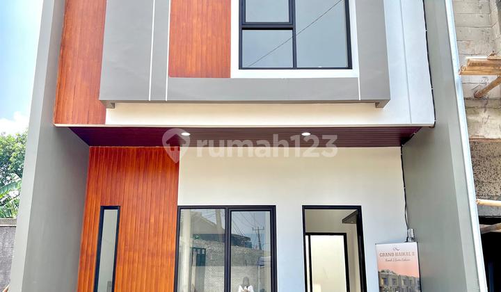 Rumah 2 Lantai Dekat Universitas Unpam Siap Huni bisa KPR 1