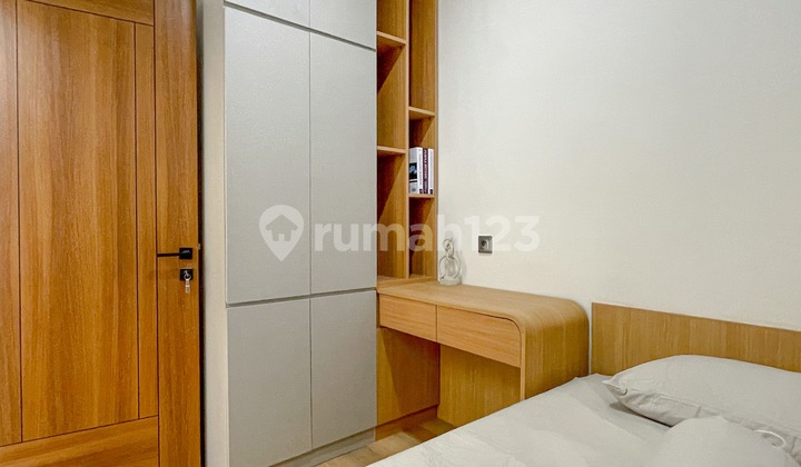 Rumah 2 Lantai di Jagakarsa, Jakarta Selatan. Rumah 2 Lantai di Jagakarsa, Jakarta Selatan.