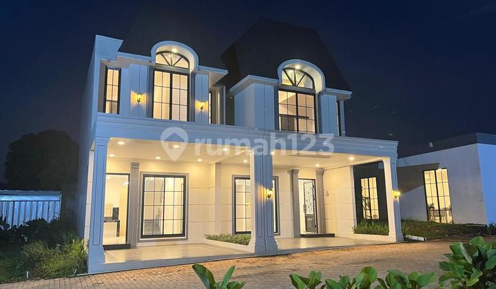 2-Story House in Serpong No Down Payment Flood-Free Access Close to Toll Road