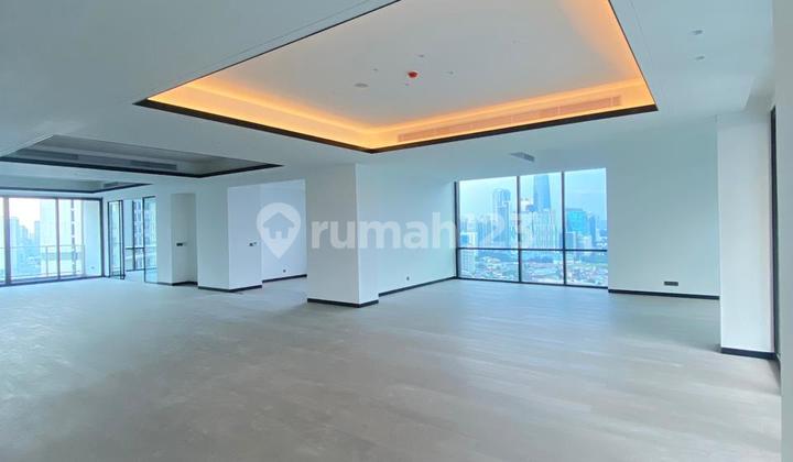 Penthouse at regent residence 4 bedrooms 536sqm for sale 