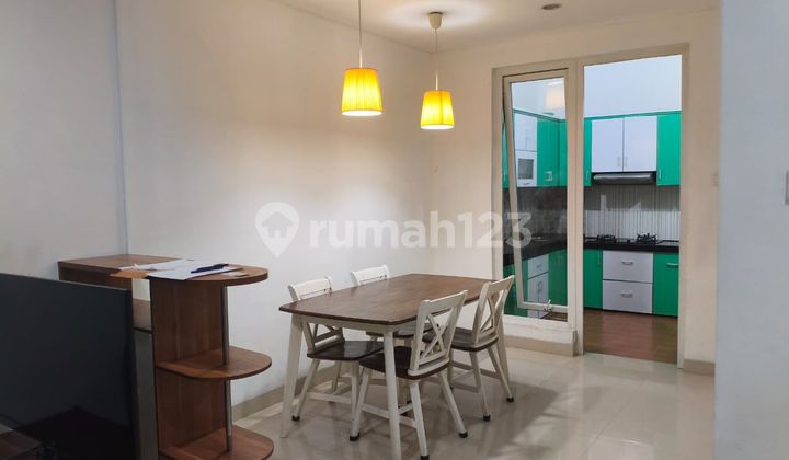 Disewakan Rumah 2 Lantai Green Permata 4 Kamar Tidur 7X15m Pesanggrahan Jaksel