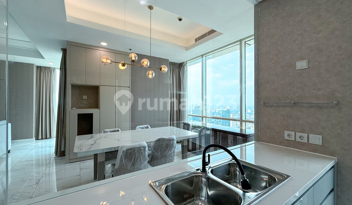 The Peak Sudirman 3BR 232sqm newly renovated fully furnished at kuningan jaksel for rent  2