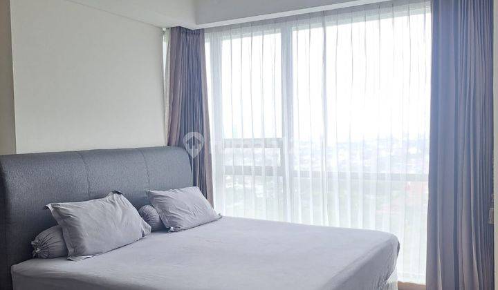 Apartement St Moritz 2BR + 1 Study Room Private Lift and Fully Furnished at Puri Jakarta Barat for Rent 2