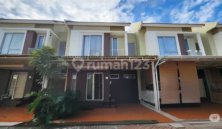 Malibu Village: Furnished 2 Bedroom House for Sale