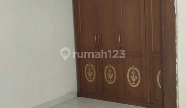 Di Sewakan Rumah Rapih Sutera Flamboyan 1 Lantai 2