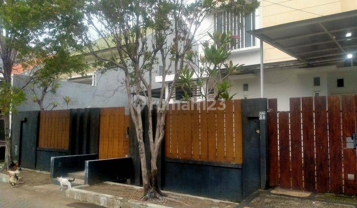 Dikontrakkan Rumah 2 Lantai Rungkut  1
