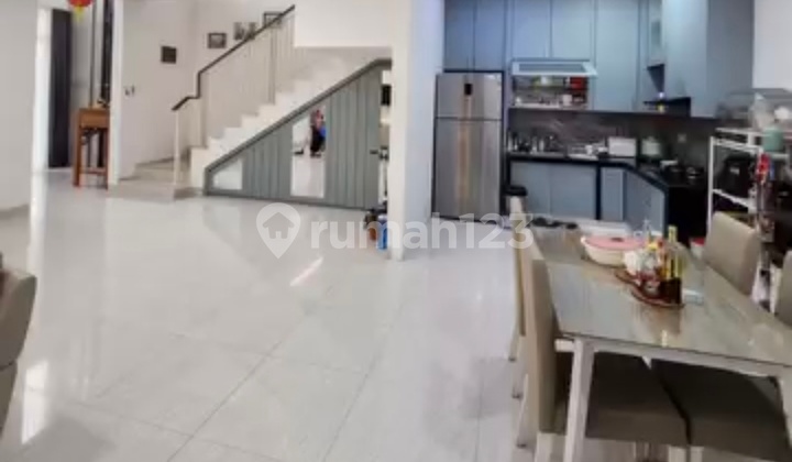 Dijual Rumah Grand Pakuwon Cluster Brisbane 2