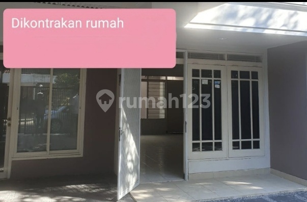For Rent Semi-Furnished House Rungkut For Rent Semi-Furnished House Rungkut
