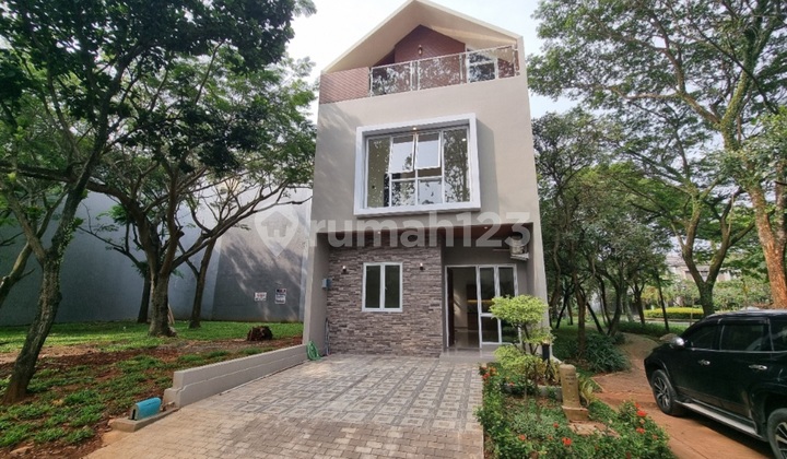 Turun Harga Hoek Attic House Whelford Greenwich BSD City