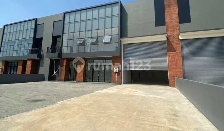 Blessindo Warehouse Size 18x48m Legok Tangerang