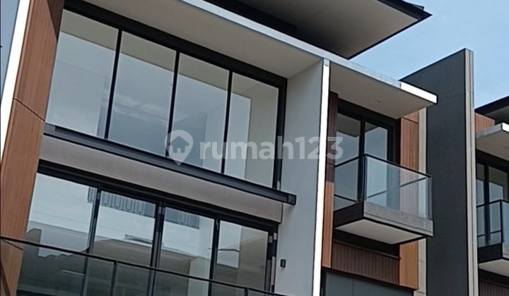 Brand New Laurel Nava Park Bsd City