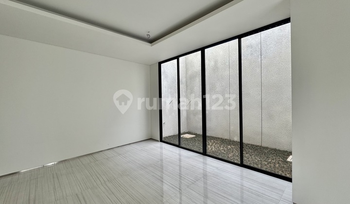 FOR SALE Modern Minimalist House 2