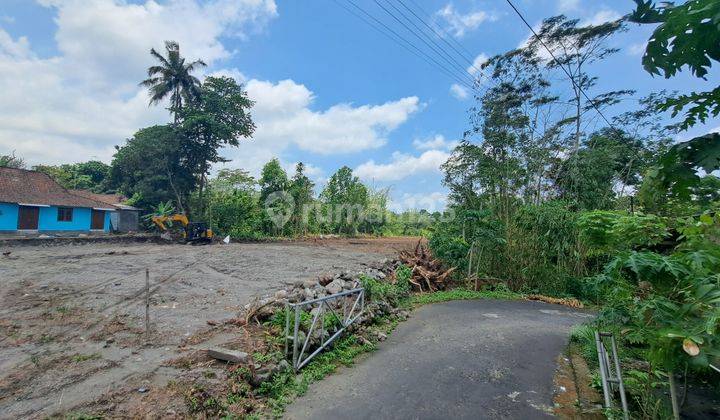 Tanah 1 Jutaan/m2 Utara SPBU Pakem 1