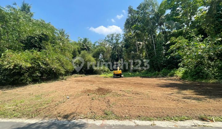 200 Jutaan Tanah Sleman Kota 800 Meter Pasar Sleman 200 Jutaan Tanah Sleman Kota 800 Meter Pasar Sleman