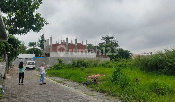 Tanah Dekat Kampus Dekat Mall Amplaz Cocok untuk Kos Ekslusif Tanah Dekat Kampus Dekat Mall Amplaz Cocok untuk Kos Ekslusif