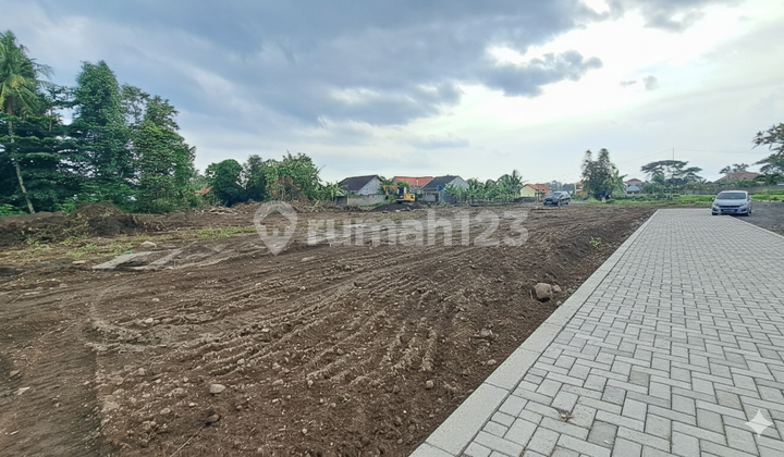 Purwomartani Kalasan Land, 10 Minutes to Maguwoharjo Stadium
