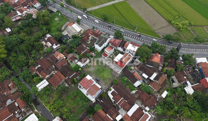 Cheap Land 30 Meters Jogja-Solo Road, In Front of PKU Prambanan Hospital