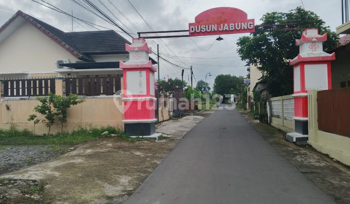 Utara Balai Desa Pandowoharjo, Tanah Siap Bangun 