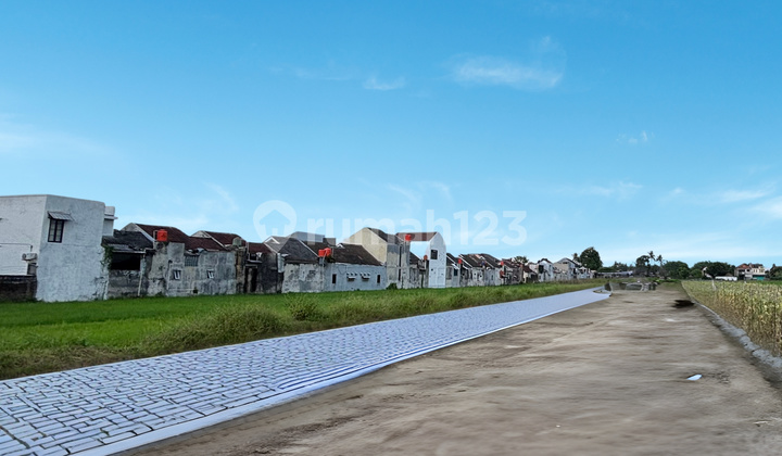 Tanah SHM Godean Area Sidoarum-5 Menit Kampus UNU