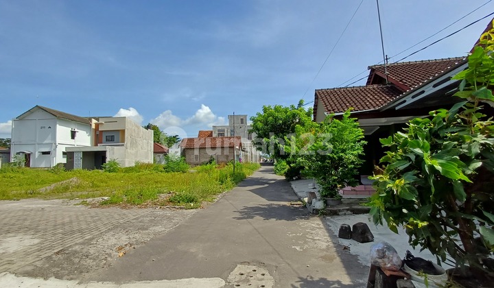 Tanah Siap AJB 30 Meter Jl Jogja Solo Depan RS PKU Prambanan