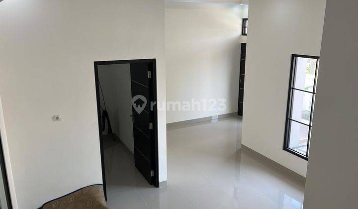 Rumah Mewah Siap Huni, Purwomartani, Dekat Bandara Adisucipto