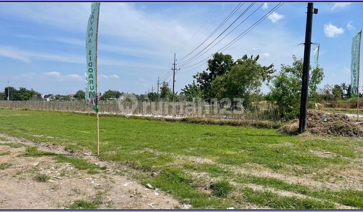 5 Minutes Exit from Gamping Godean Toll, 3 Bedrooms/Month, Tax-Free.