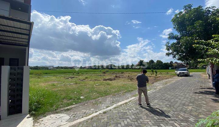 Ready AJB Land in Sleman, 5 Minutes to Jogja City Hall, SHM Land Certificate.