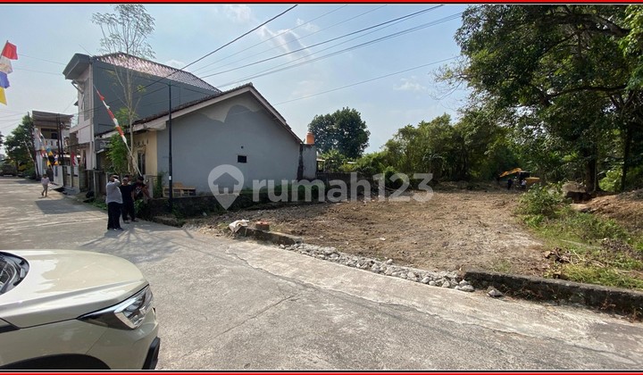 Area Palagan Sleman 5 Menit Hotel Hyatt 3 Jtan/m Free BPHTB